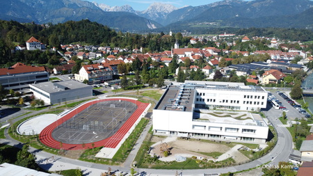 Nove zunanje športne površine med šolama (23)